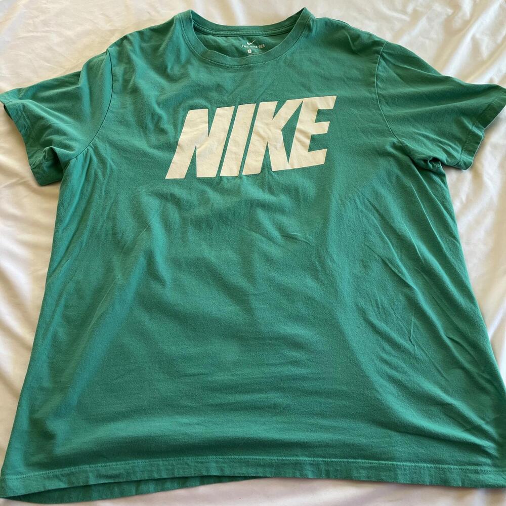 Nike TShirt Men's Size XL Dark Mint Green Short Sleeve White Logo Crewneck